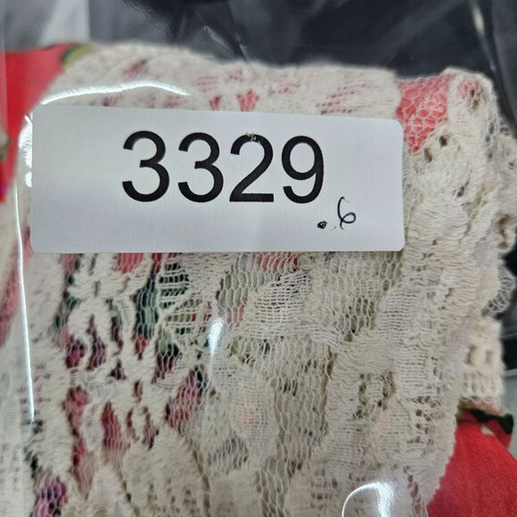 Umgee womens Floral Lace Sleeveless Tunic Top size Medium Red Ivory Boho Chic - Picture 6 of 6